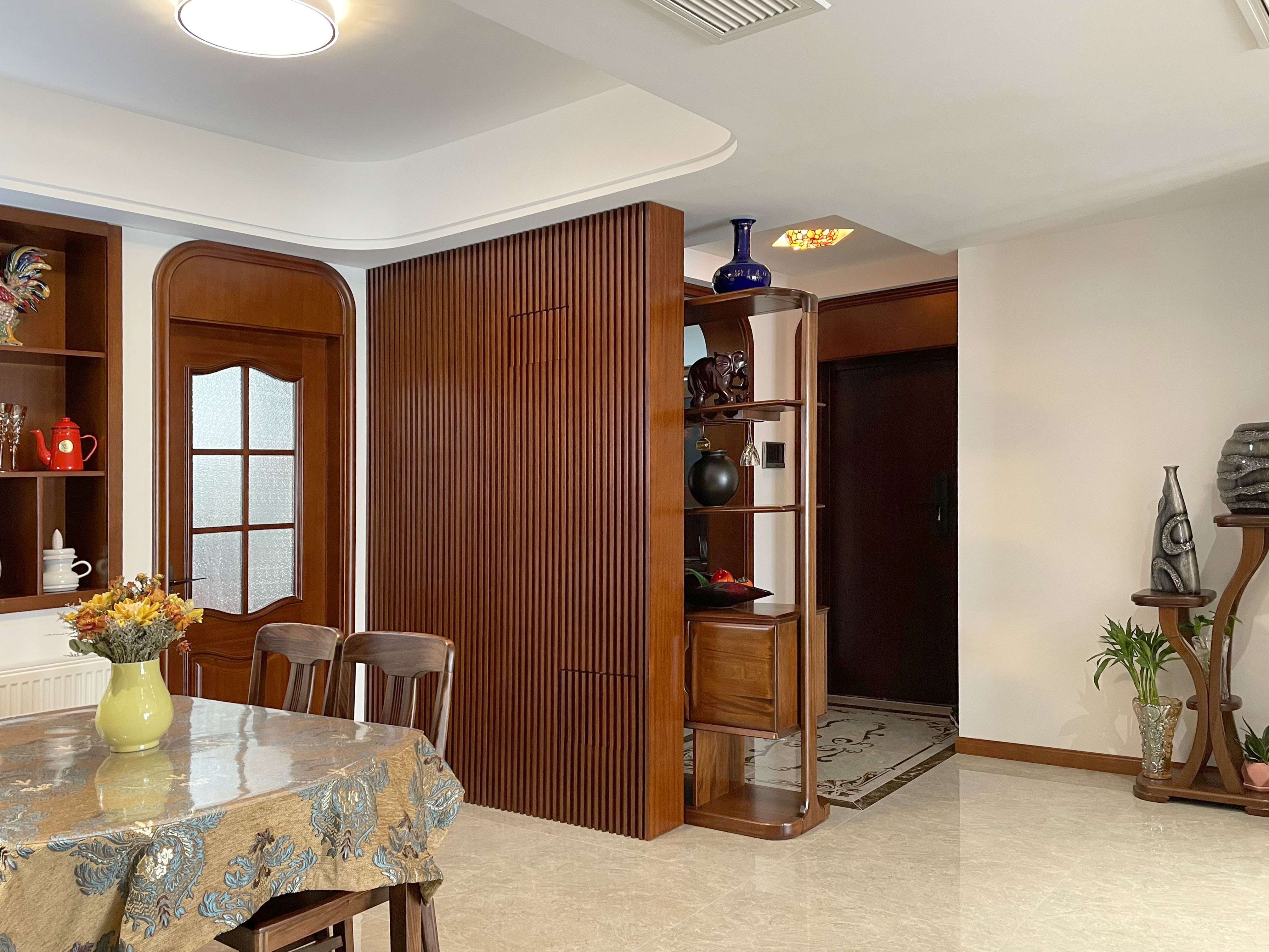 復(fù)古優(yōu)雅，時(shí)光流轉(zhuǎn)的家居藝術(shù)