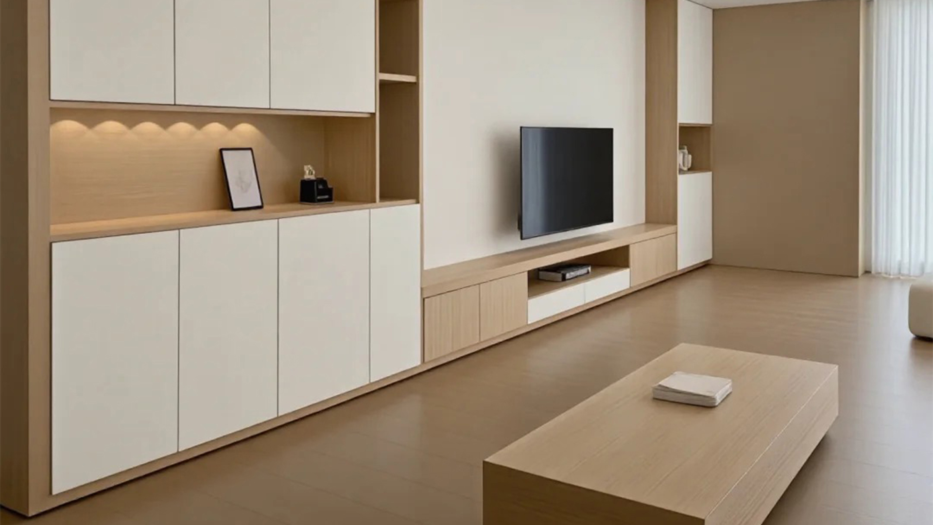 原木風(fēng)極簡線條勾勒現(xiàn)代，自然光影交織生活處